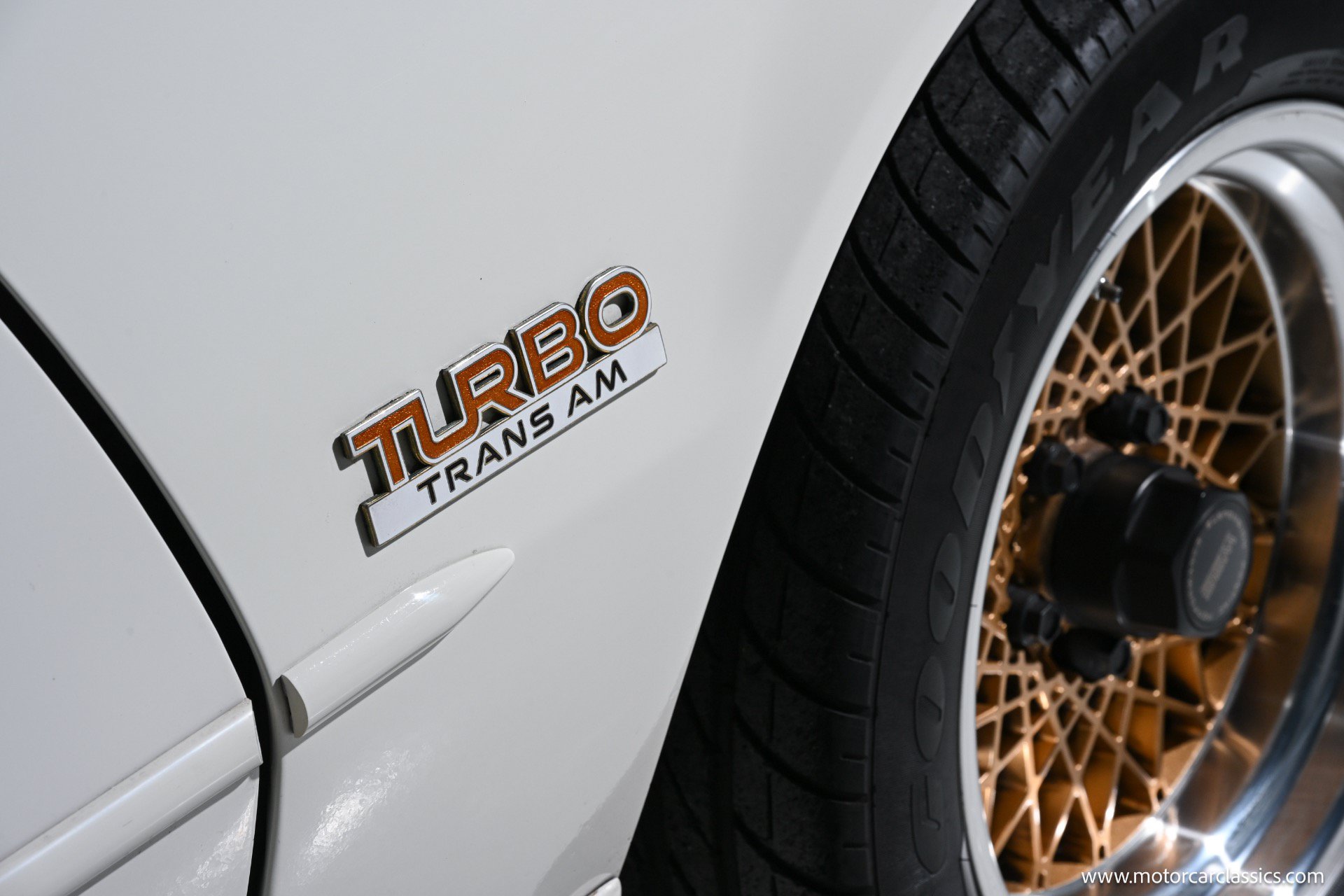 Used 1989 Pontiac Firebird Trans Am RWD image 16