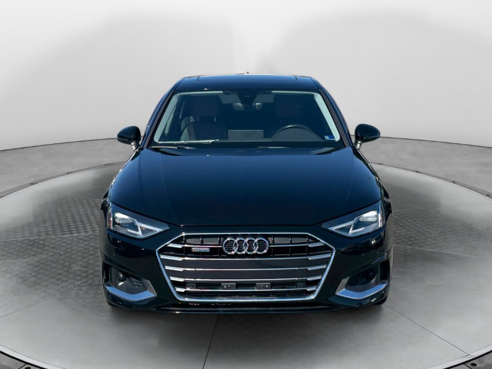 Used 2022 Audi A4 2.0T Premium AWD/4WD image 2