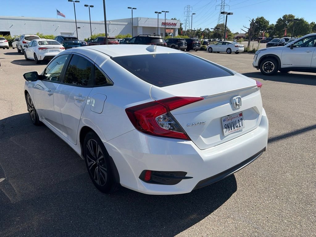 Used 2018 Honda Civic EX-L image 4