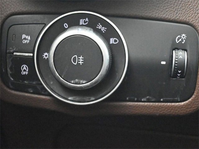 Used 2019 Alfa Romeo Stelvio Sprint w/ Nero Edizione image 32