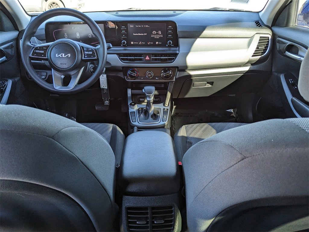 Certified 2024 Kia Seltos LX image 16