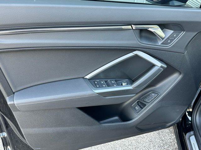 New 2025 Audi Q3 2.0T Premium AWD/4WD image 30