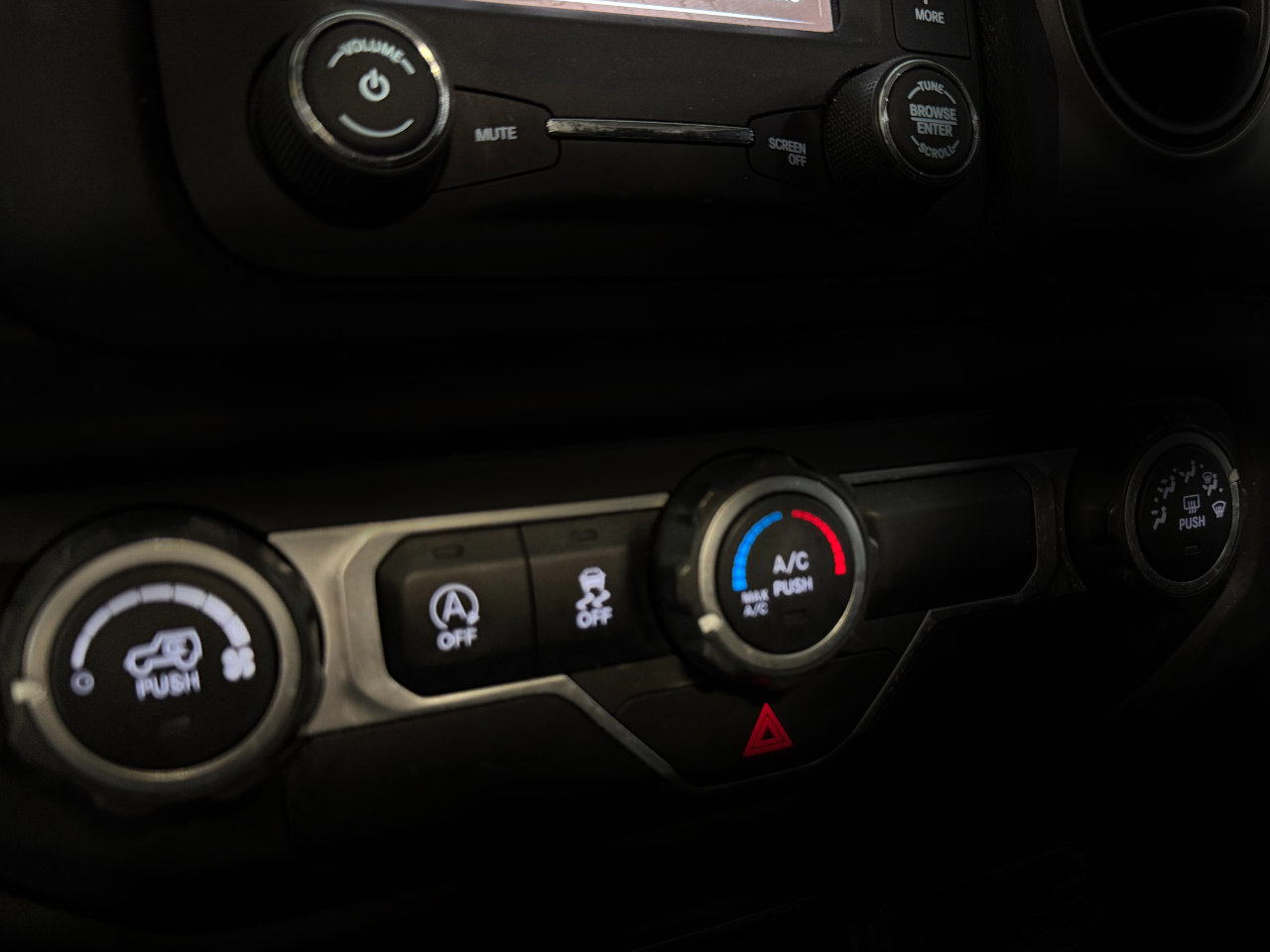 Used 2021 Jeep Gladiator Sport image 20