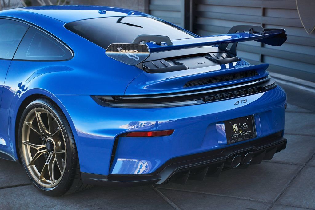 Used 2026 Porsche 911 GT3 w/ Weissach Package RWD image 14