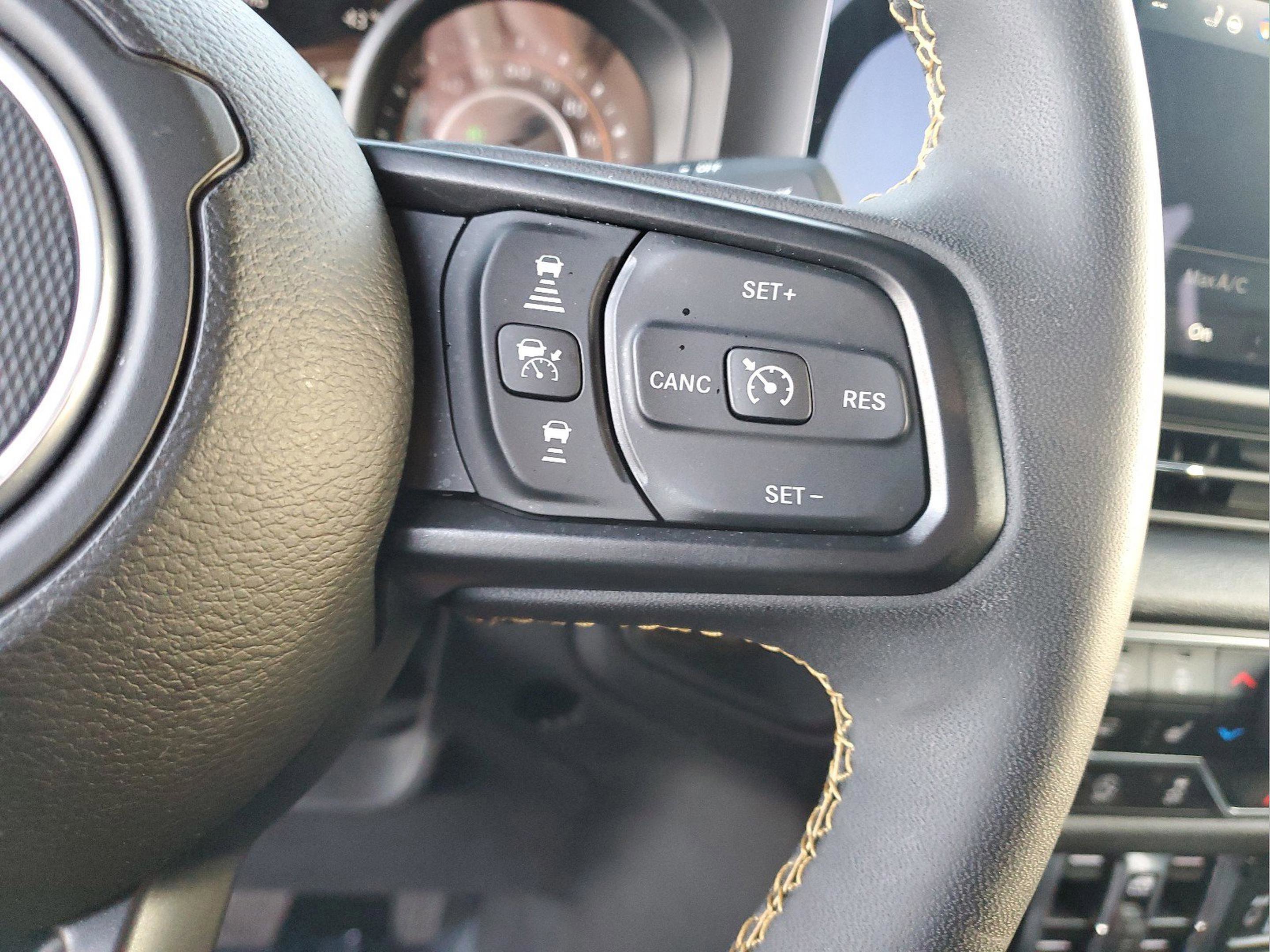 Certified 2024 Jeep Wrangler Sport S image 27