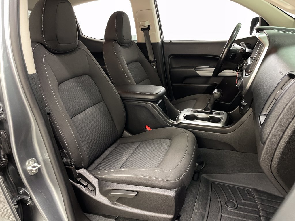 Certified 2021 Chevrolet Colorado LT w/ LT Convenience Package AWD/4WD image 38