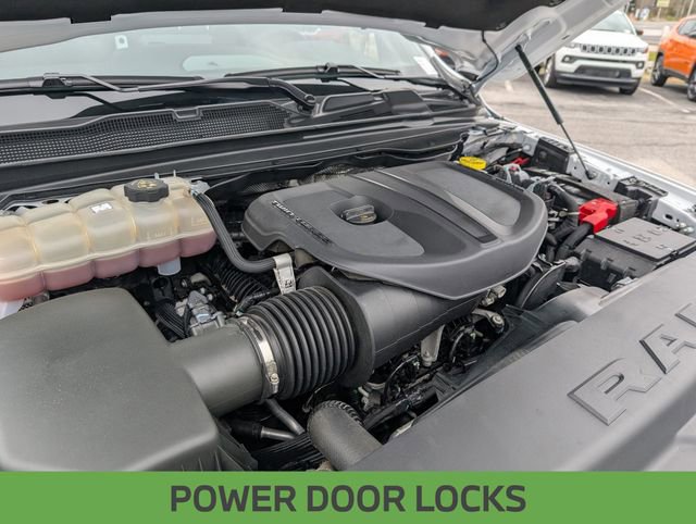 Used 2025 RAM 1500 Laramie image 12