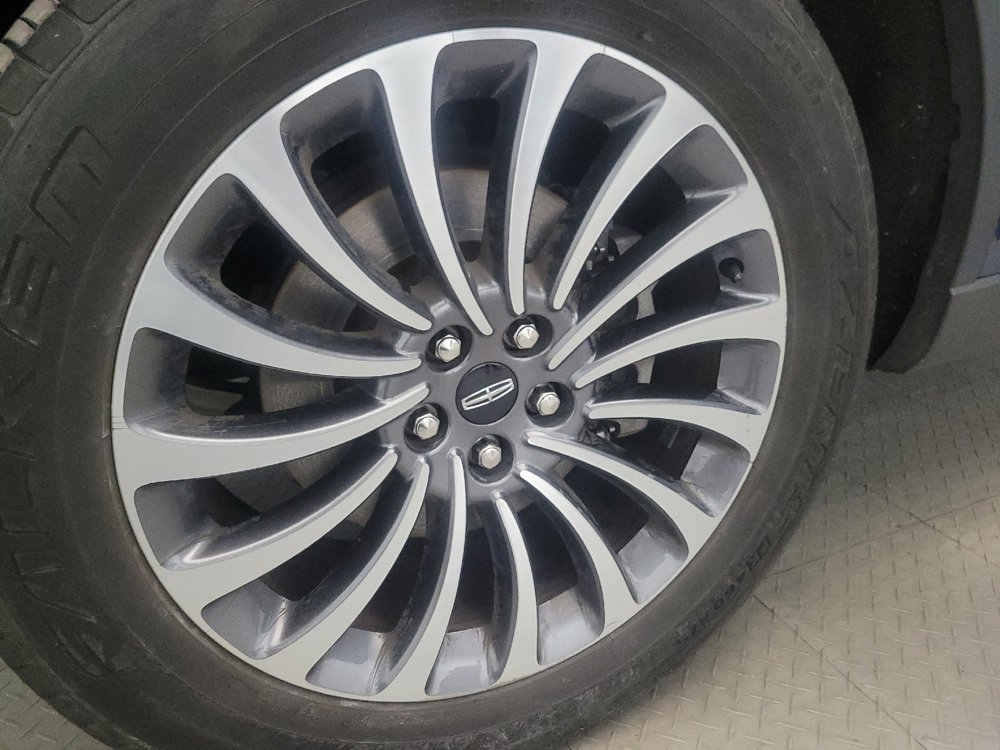Used 2020 Lincoln Aviator Reserve w/ Elements Package Plus AWD/4WD image 31