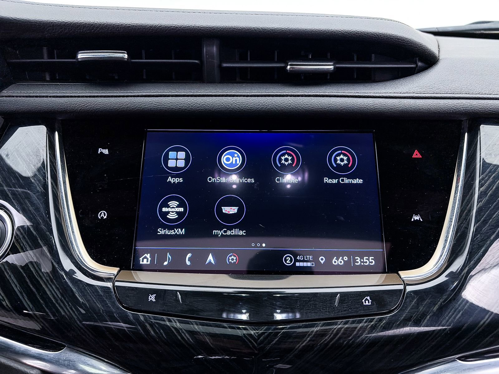 Used 2023 Cadillac XT6 Premium Luxury image 25