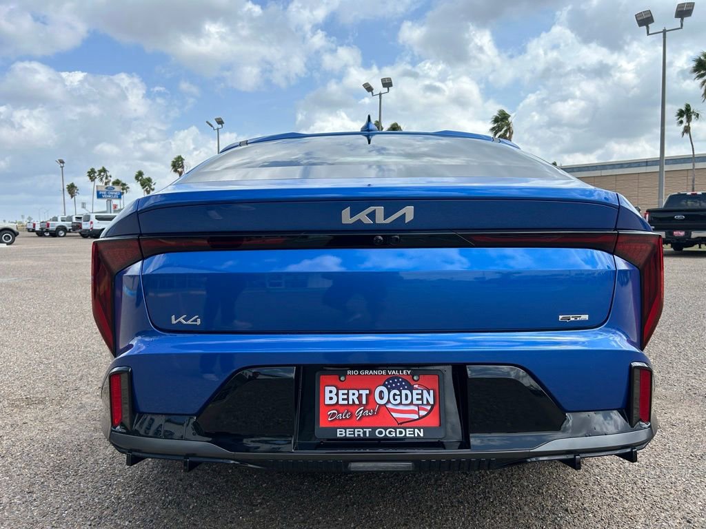 Used 2025 Kia K4 GT-Line w/ GT-Line Premium Package image 5