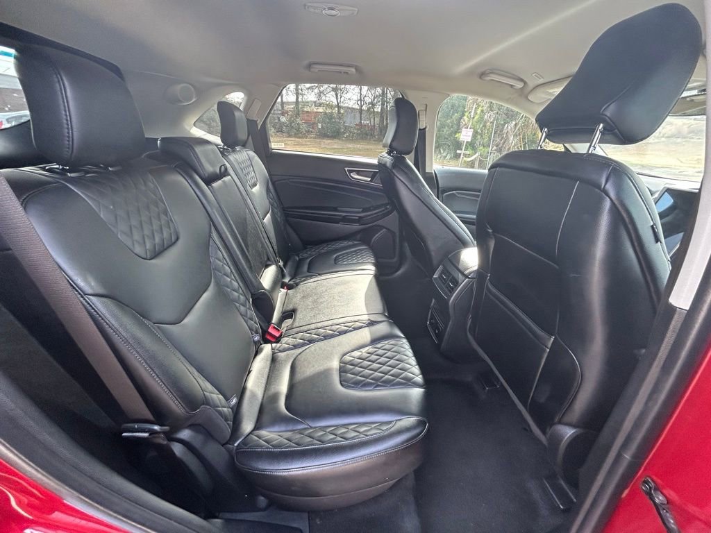 Used 2024 Ford Edge Titanium image 22