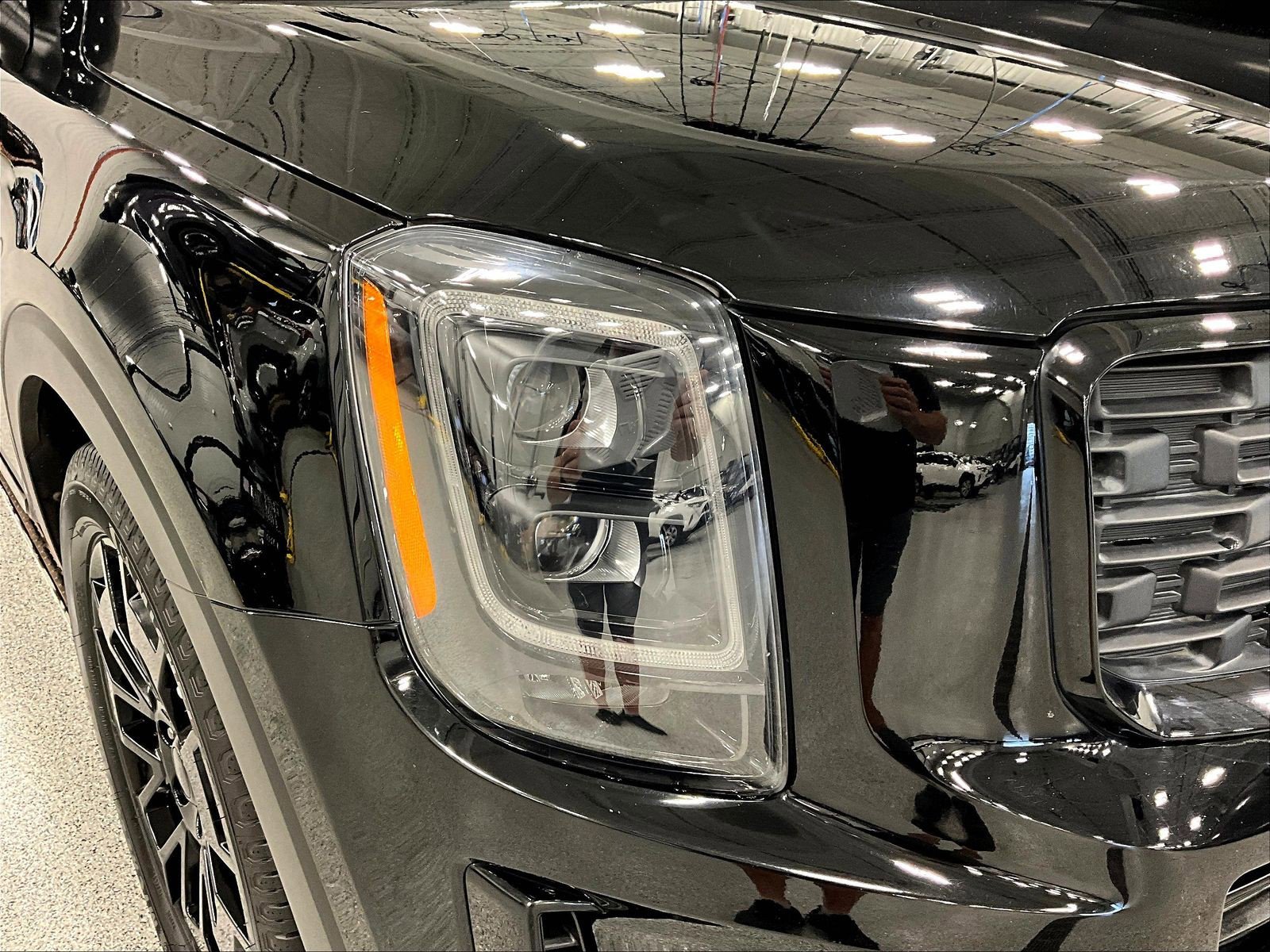 Used 2021 Kia Telluride EX w/ EX Premium Package AWD/4WD image 34