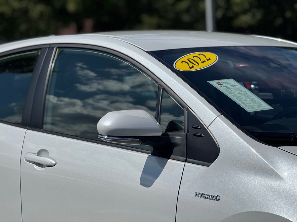 Certified 2022 Toyota Prius XLE image 8