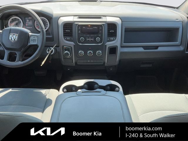 Used 2020 RAM 1500 Tradesman w/ Chrome Plus Package RWD image 15