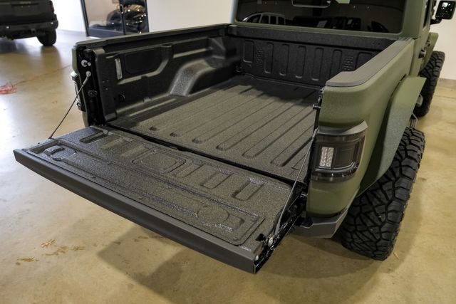 Used 2025 Jeep Gladiator Sport AWD/4WD image 84