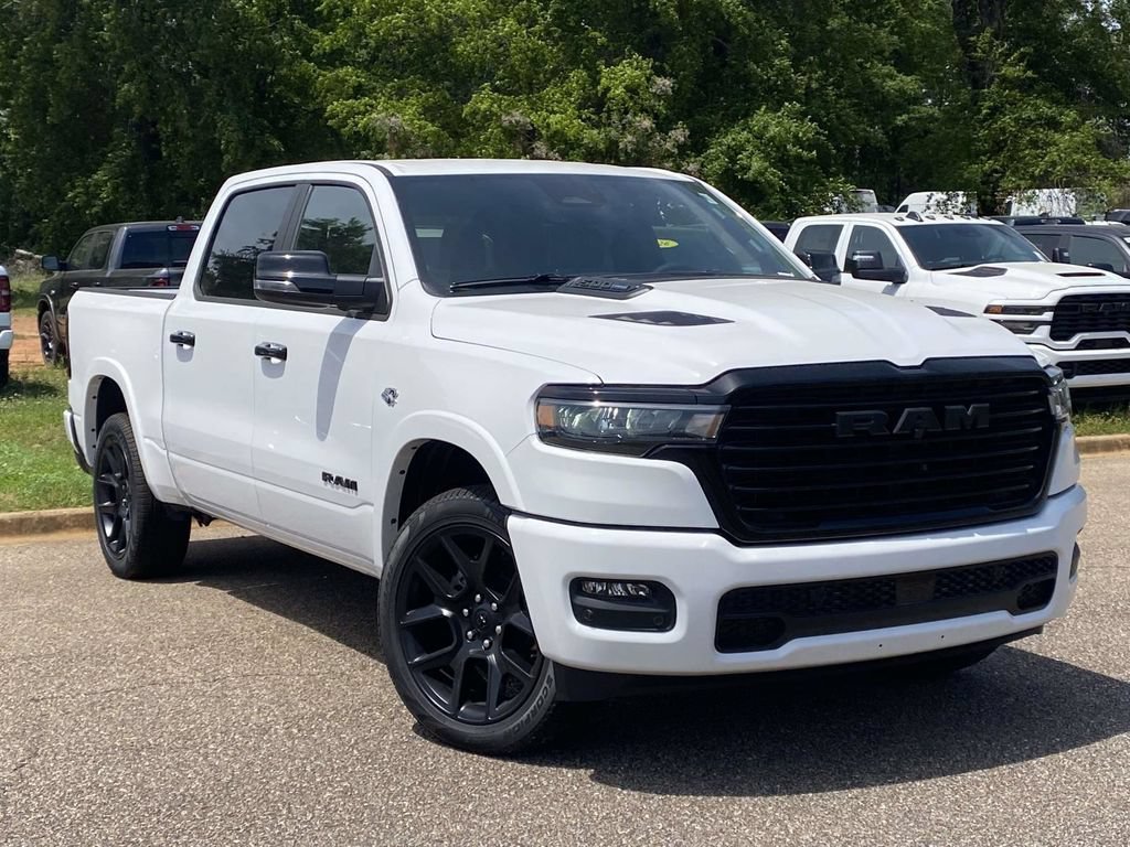 New 2026 RAM 1500 Laramie w/ Night Edition AWD/4WD image 31