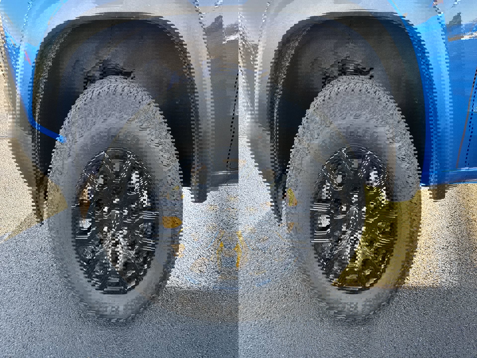 Certified 2024 Chevrolet Colorado Trail Boss w/ Advanced Trailering Package image 10