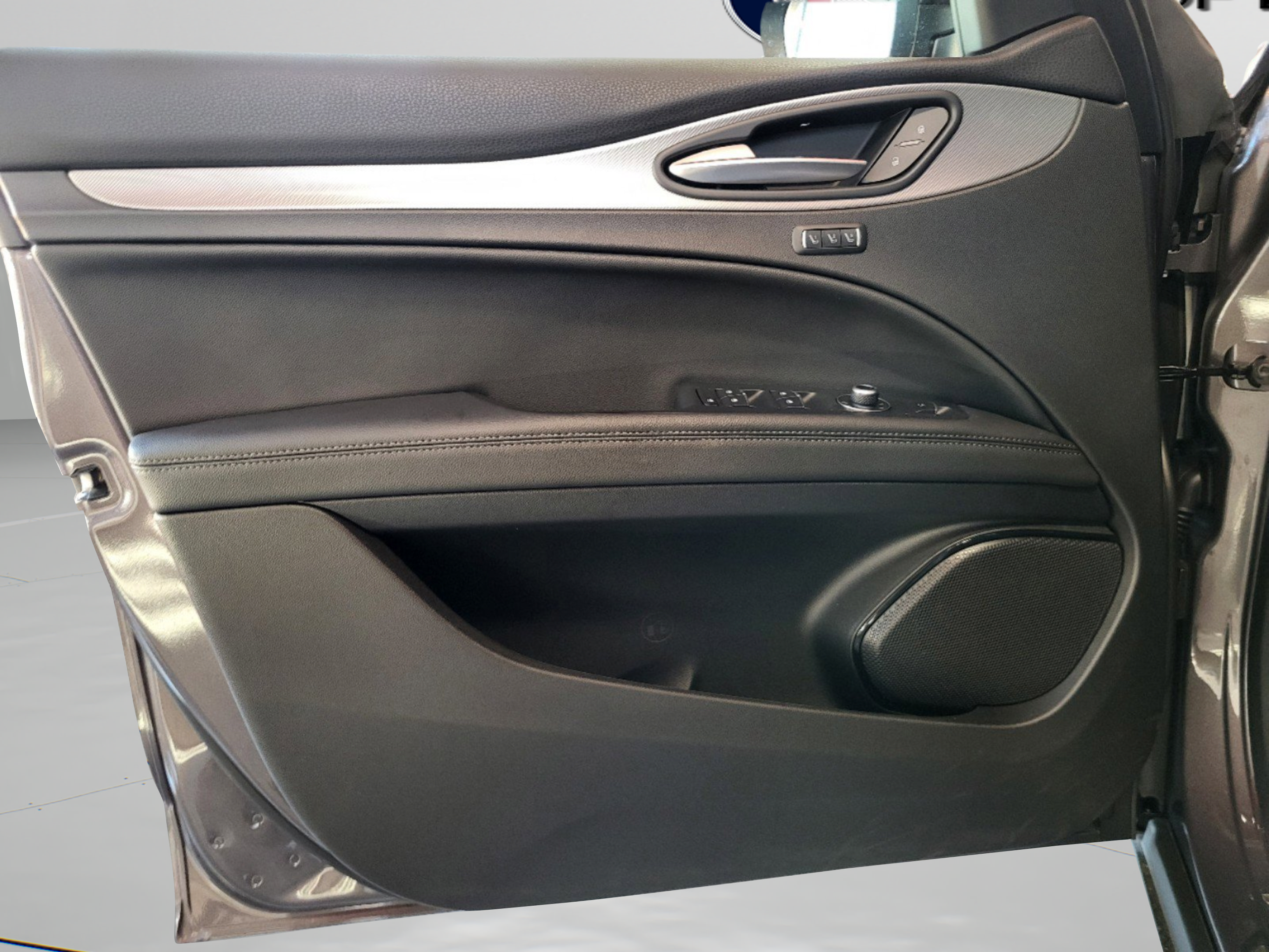 New 2025 Alfa Romeo Stelvio Sprint AWD/4WD image 27
