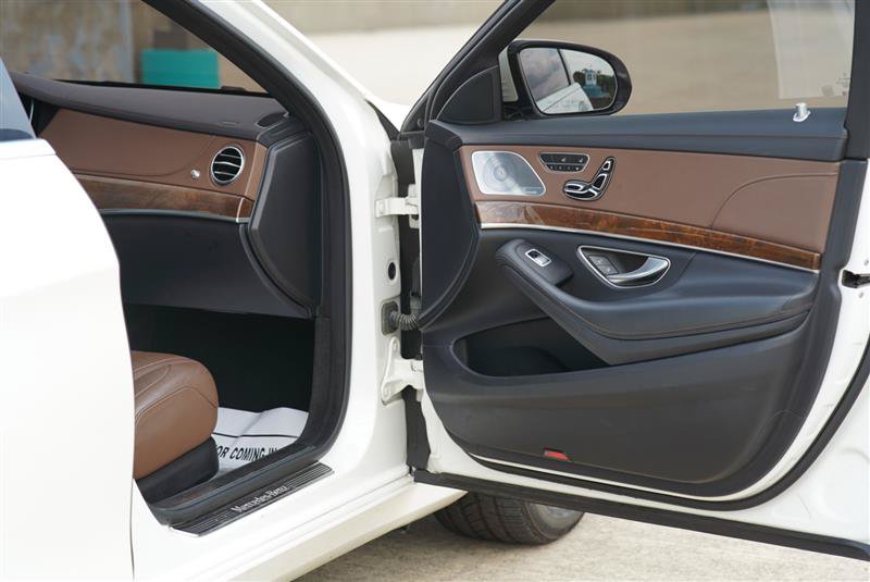 Used 2015 Mercedes-Benz S 550 4MATIC Sedan image 65