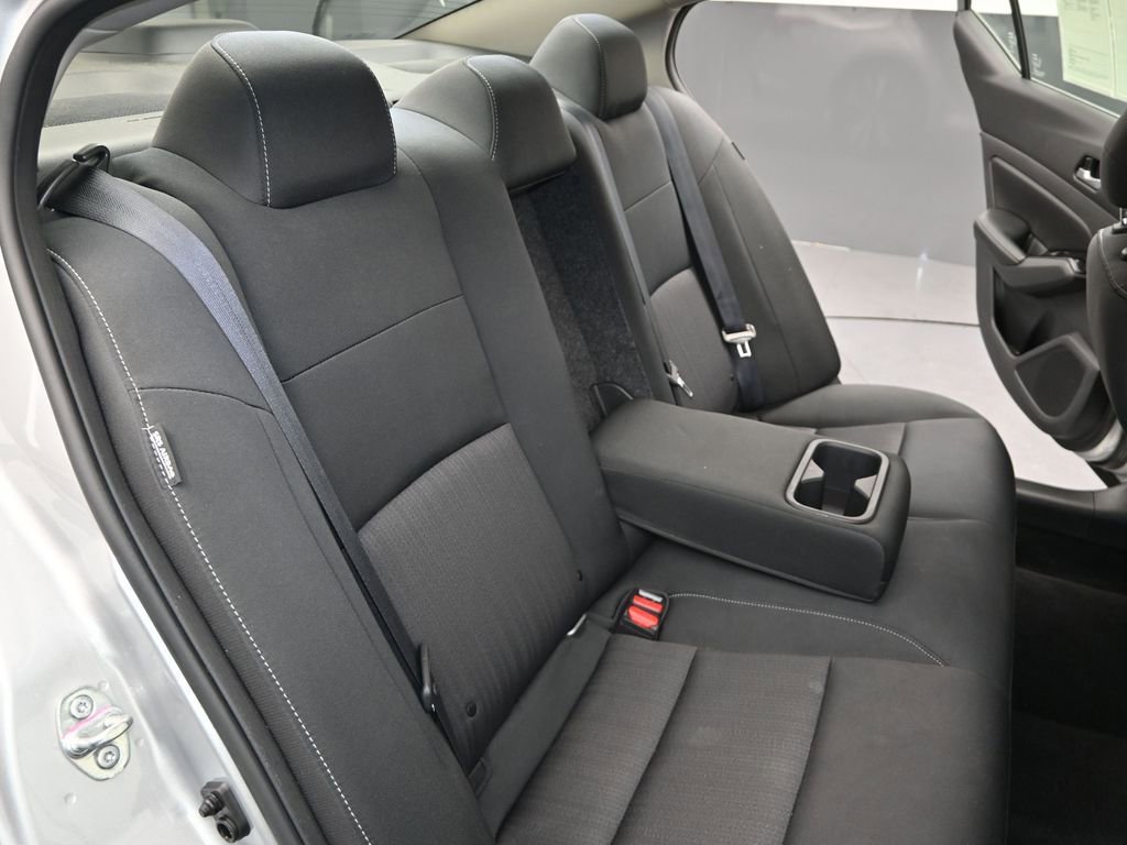 Used 2021 Nissan Altima 2.5 SV w/ SV Premium Package image 25