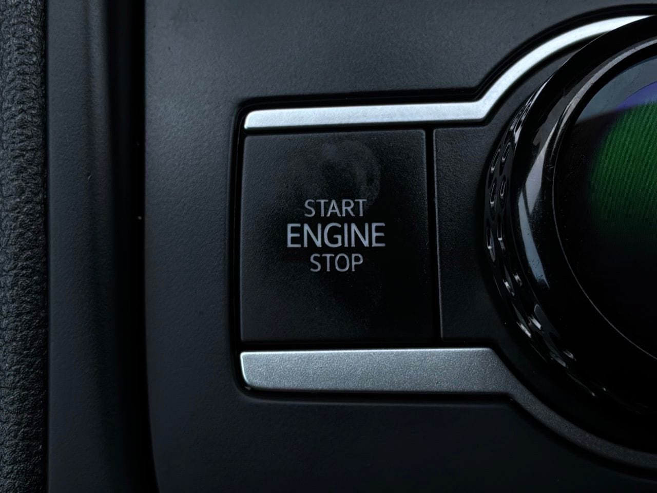Used 2026 Volkswagen Tiguan SE FWD image 25