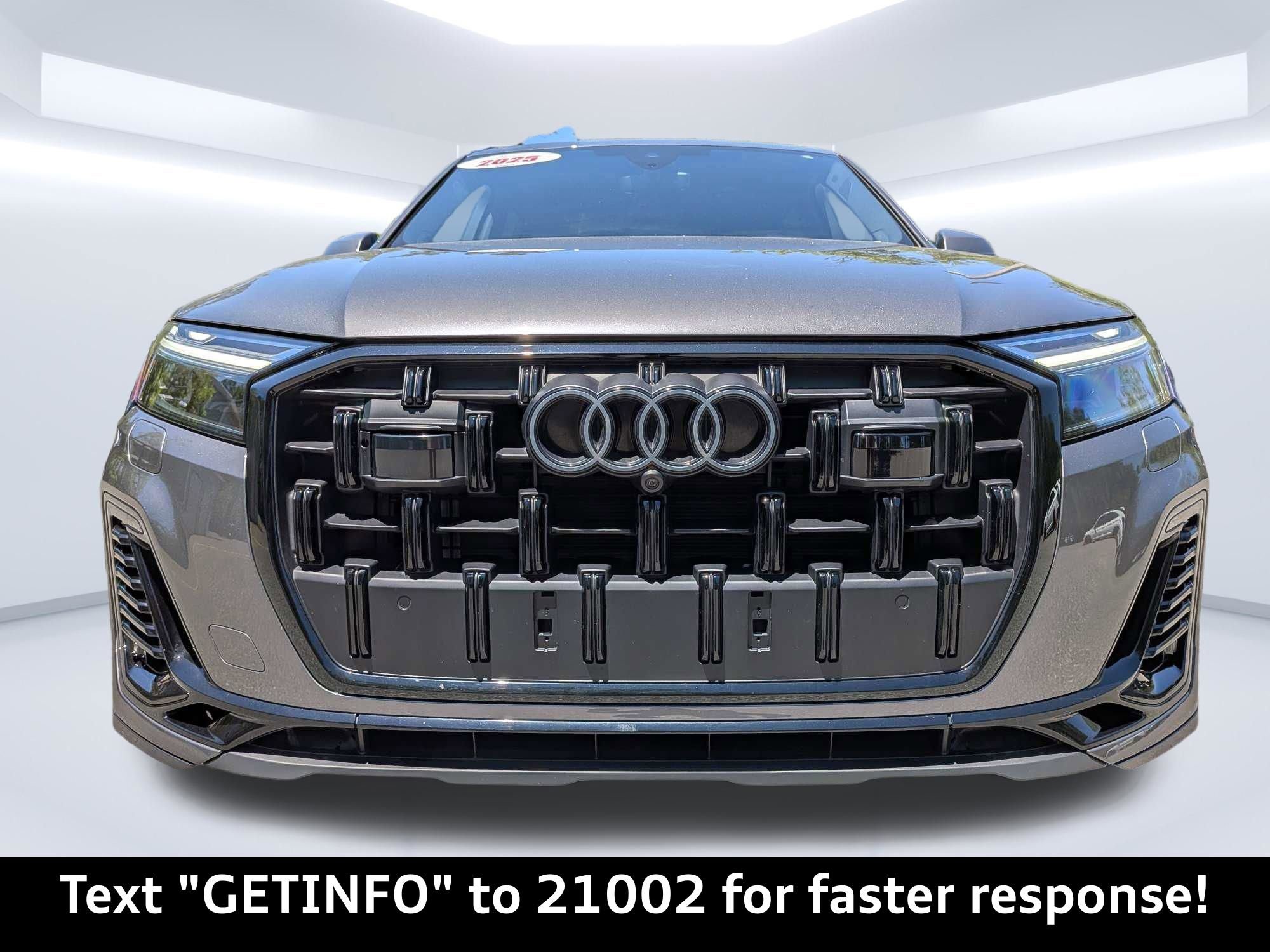 Used 2025 Audi Q7 3.0T Premium Plus w/ Premium Plus Package AWD/4WD image 9
