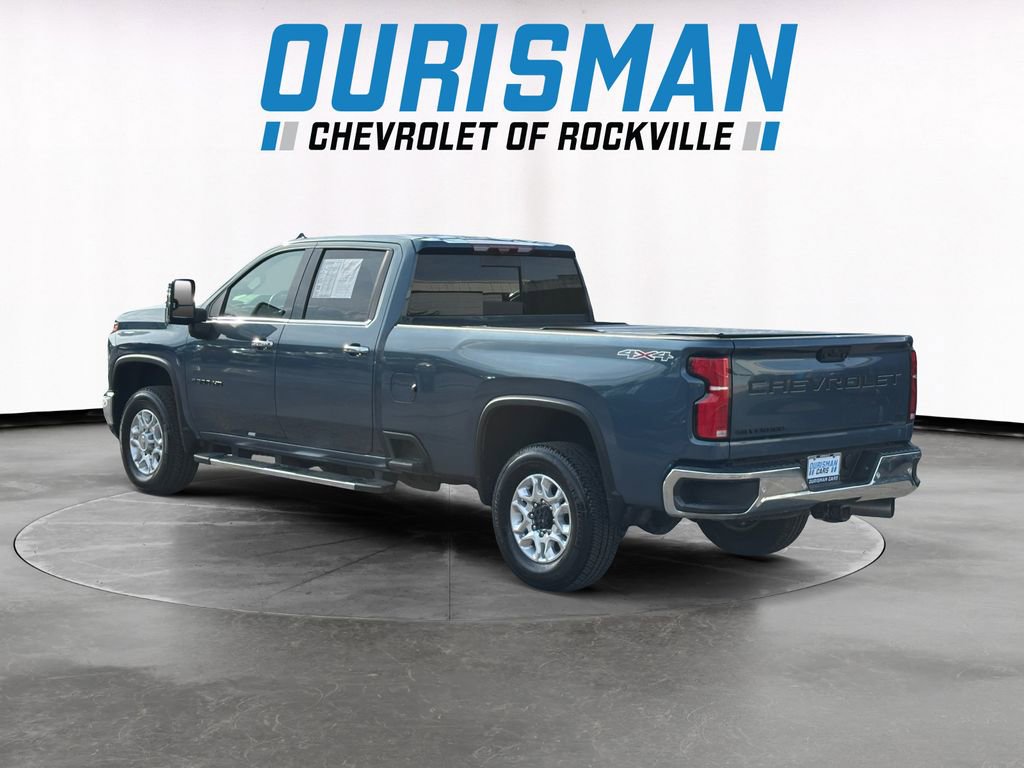 Used 2025 Chevrolet Silverado 2500 LTZ w/ LTZ Premium Package AWD/4WD image 4