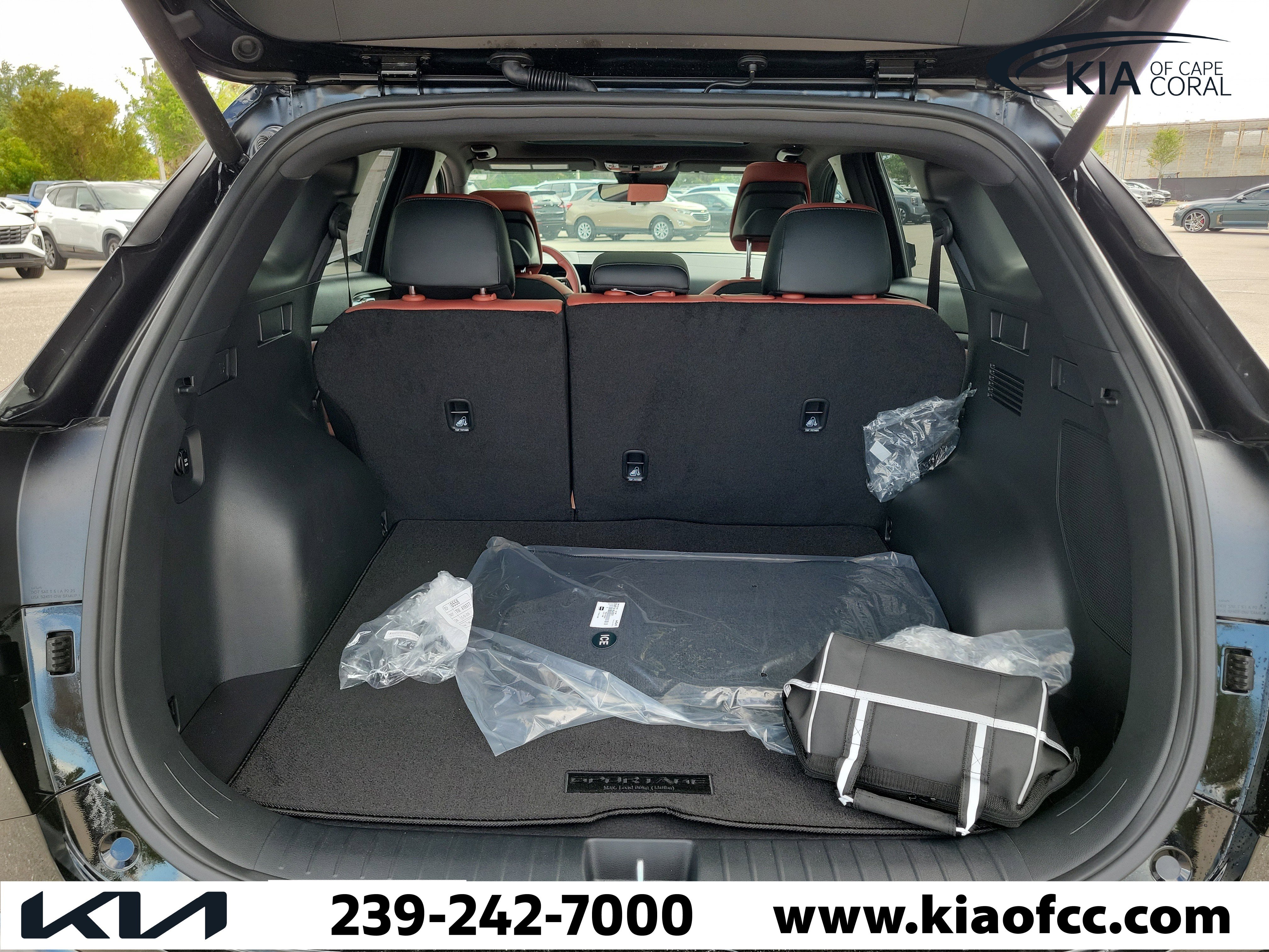 New 2026 Kia Sportage SX AWD/4WD image 11