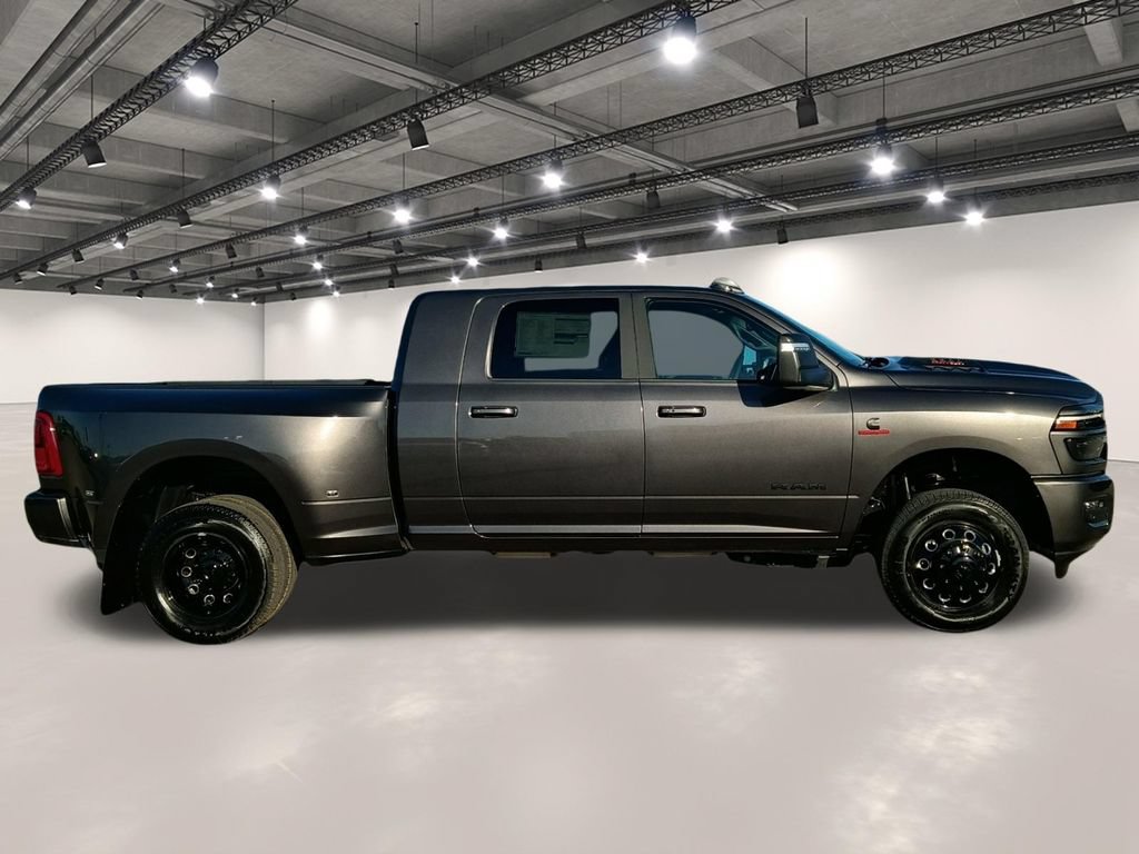 Used 2026 RAM 3500 Laramie w/ Night Edition AWD/4WD image 17