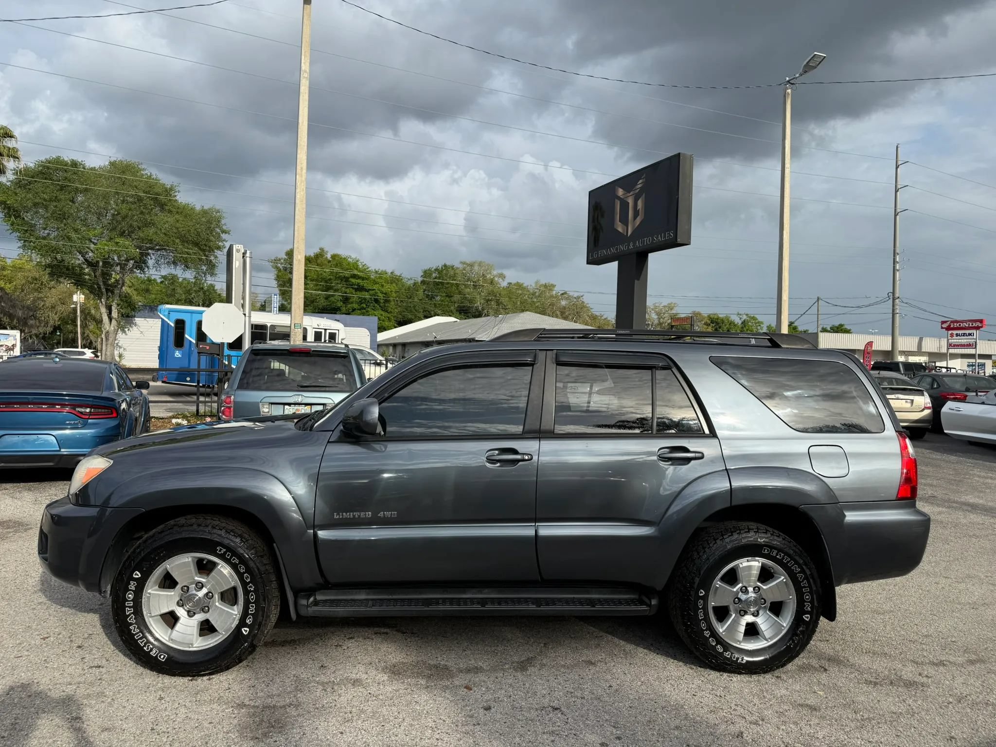 Used 2006 Toyota 4Runner Limited AWD/4WD image 4