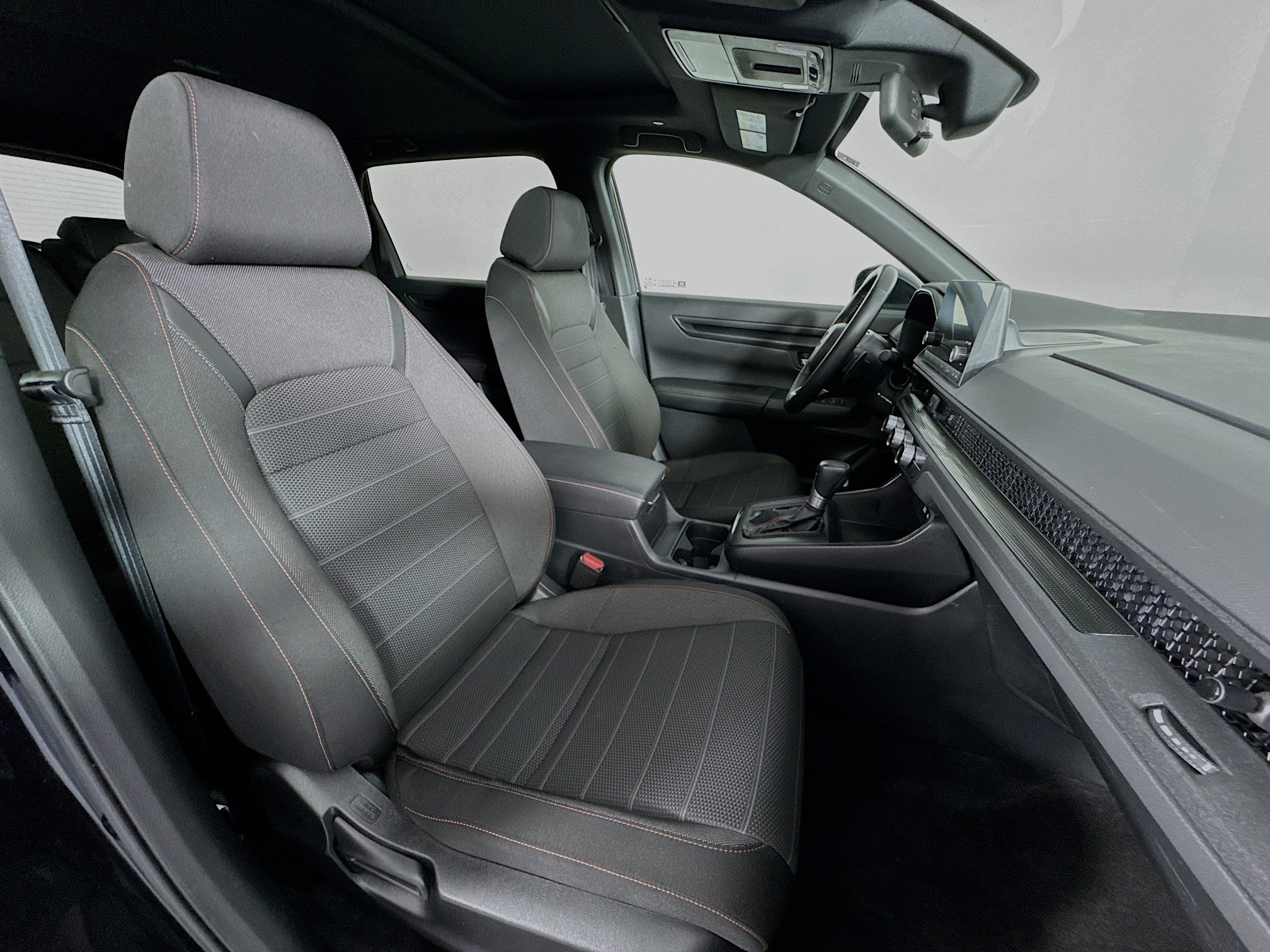 Certified 2025 Honda CR-V Sport image 28