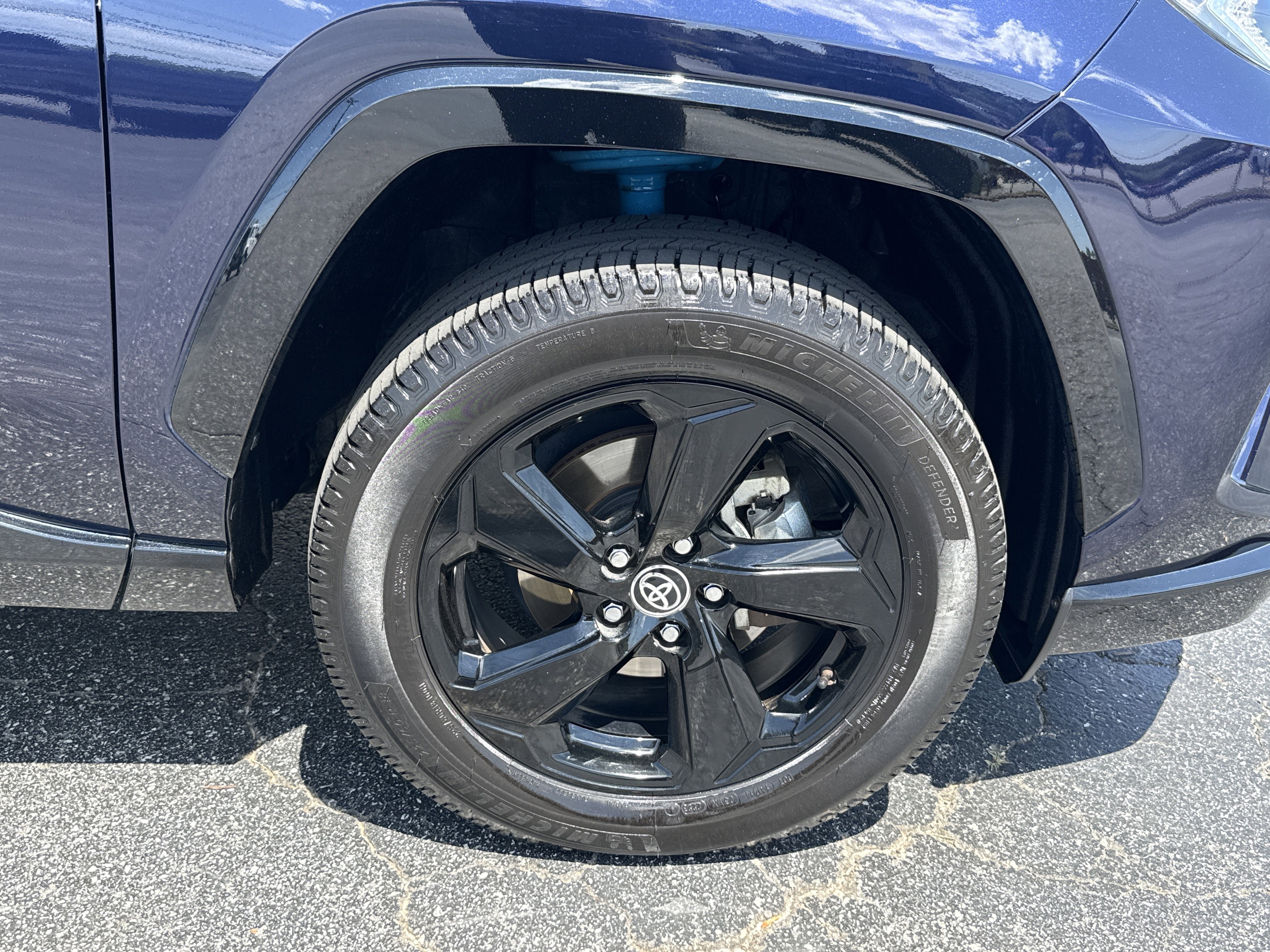 Used 2020 Toyota RAV4 XSE AWD/4WD image 13