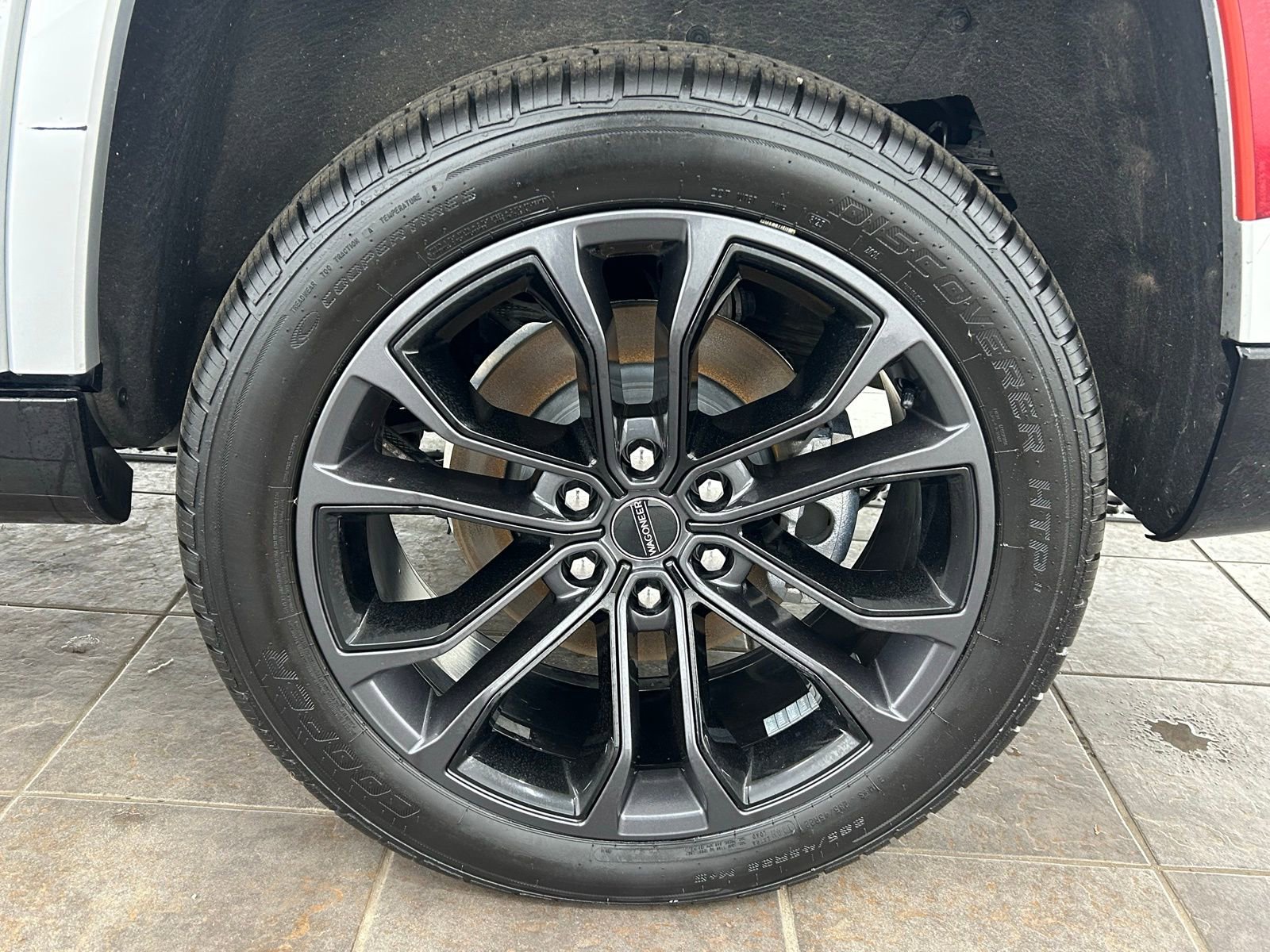 Used 2024 Jeep Grand Wagoneer L Series II w/ Quick Order Packagew 28T image 35