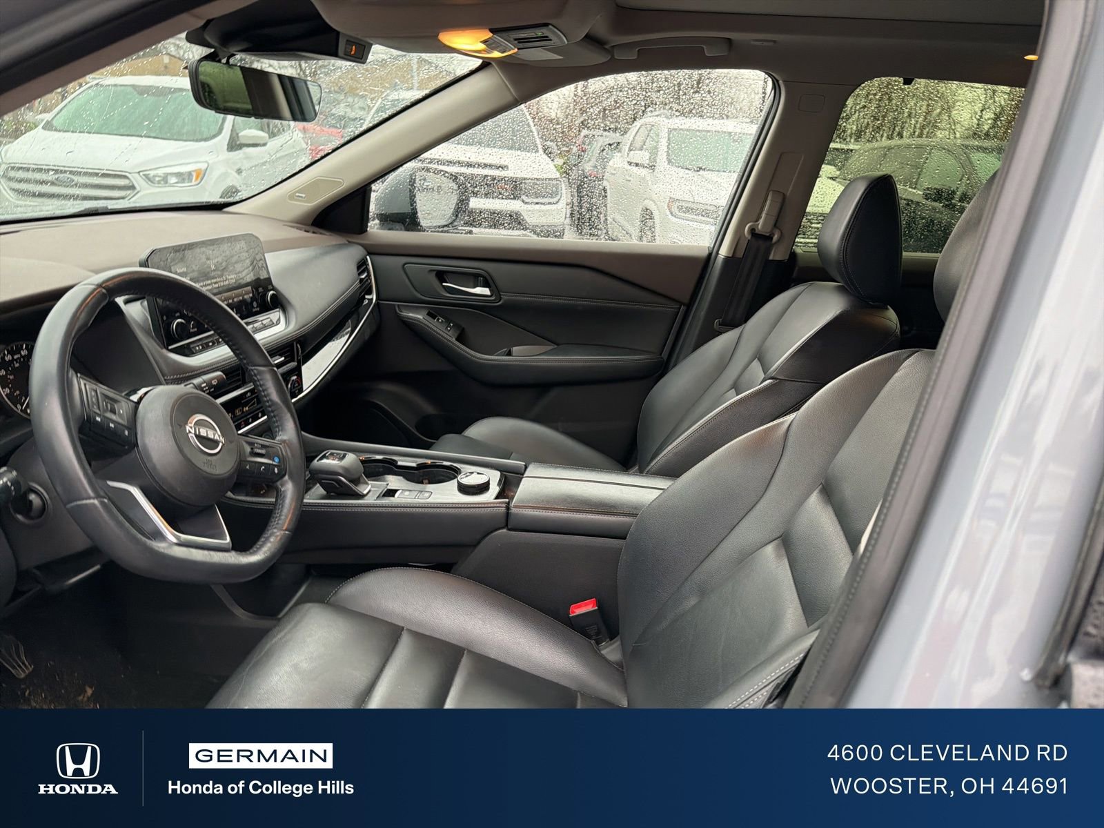 Used 2023 Nissan Rogue SL w/ SL Premium Package image 14