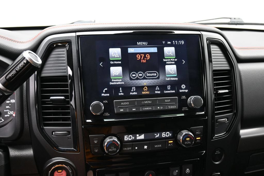 Used 2021 Nissan Titan PRO-4X w/ Pro-4x Convenience Package AWD/4WD image 17