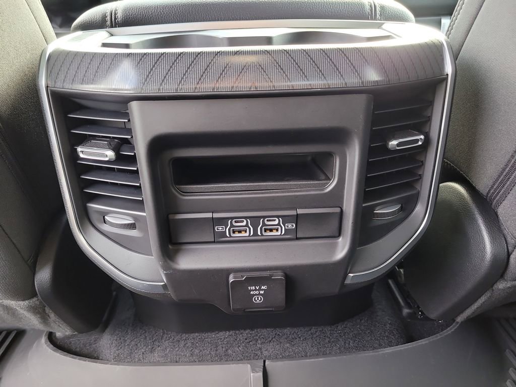 New 2026 RAM 1500 4x4 Crew Cab image 13