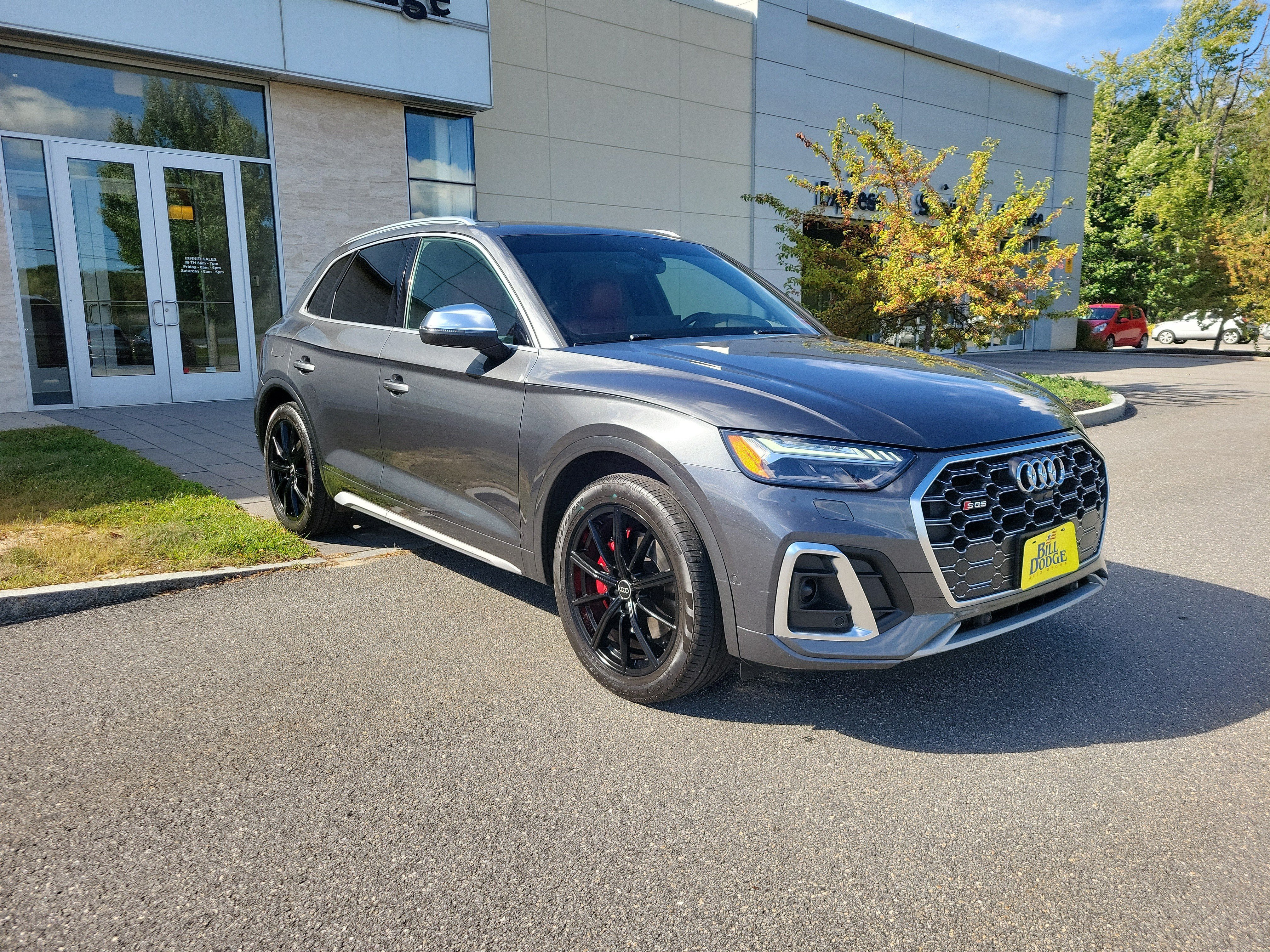 Used 2023 Audi SQ5 Prestige AWD/4WD image 9