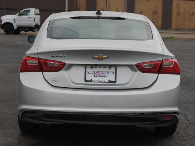 Used 2018 Chevrolet Malibu LS image 3