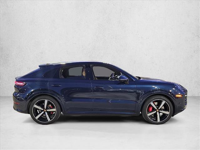 Used 2025 Porsche Cayenne GTS image 4