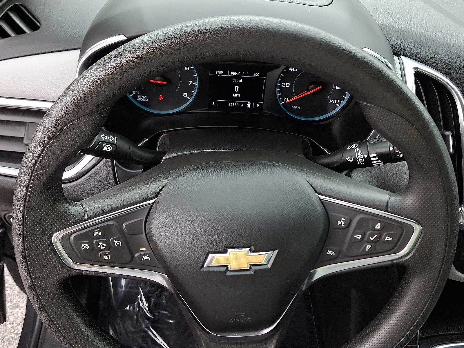 Used 2021 Chevrolet Equinox LS image 18