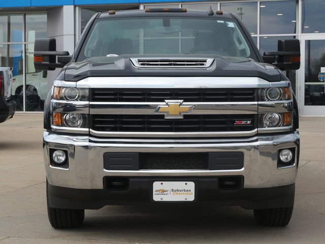 Used 2017 Chevrolet Silverado 3500 LT w/ LT Convenience Package image 2