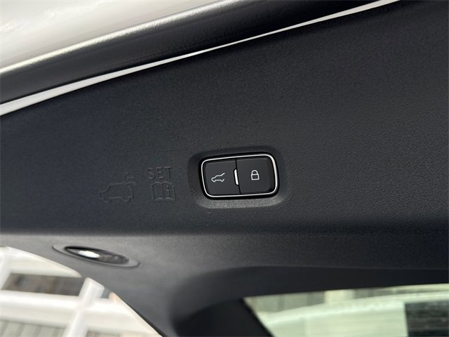 New 2026 Lincoln Navigator Reserve w/ Jet Appearance Package image 15