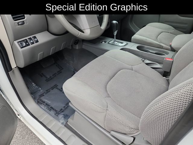 Used 2020 Nissan Frontier SV image 19