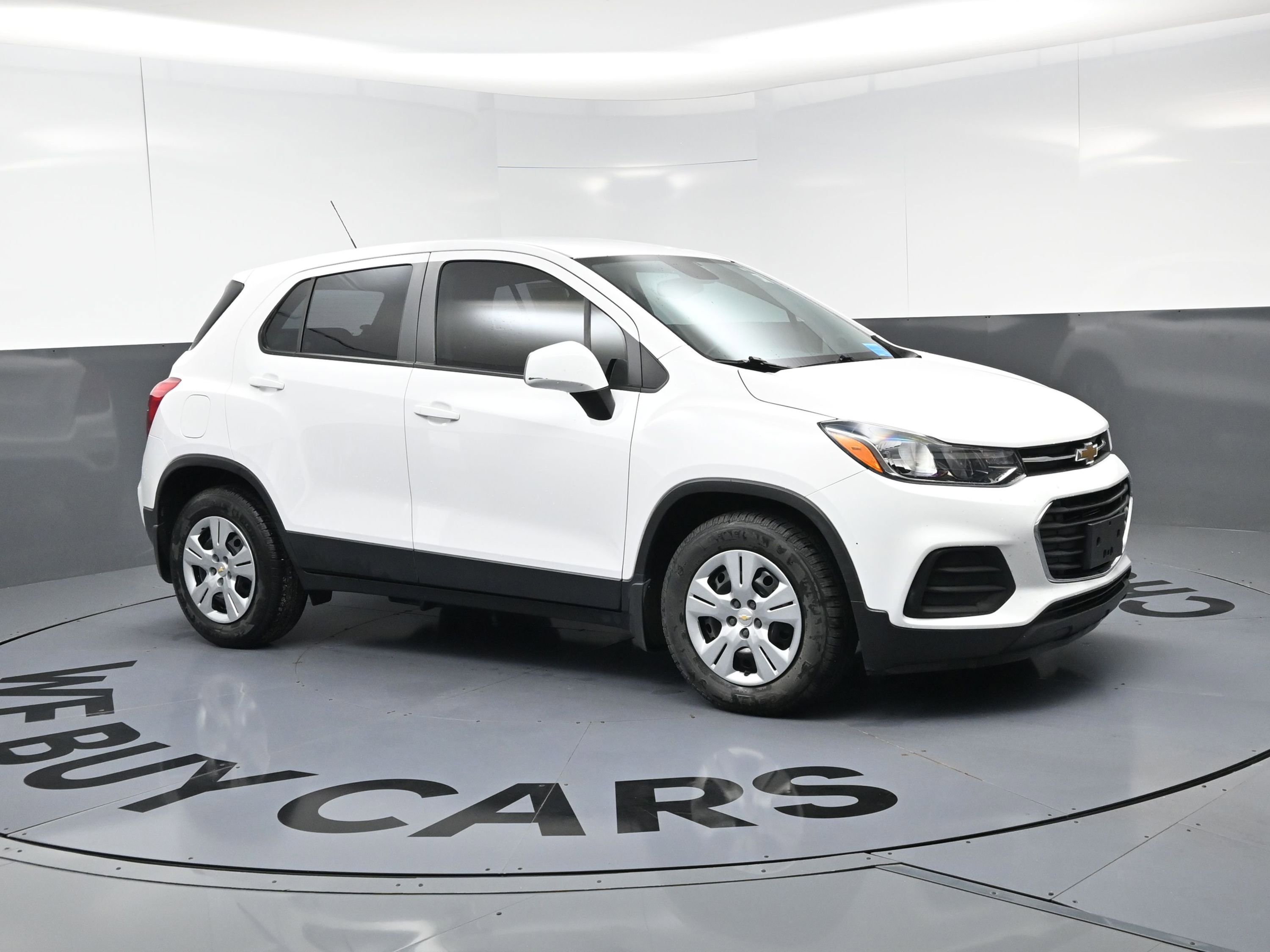 Used 2019 Chevrolet Trax LS FWD image 15