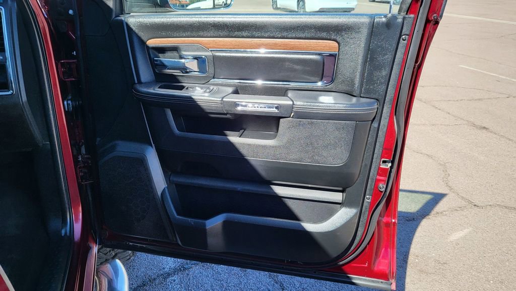 Used 2017 RAM 1500 Laramie w/ Convenience Group image 15