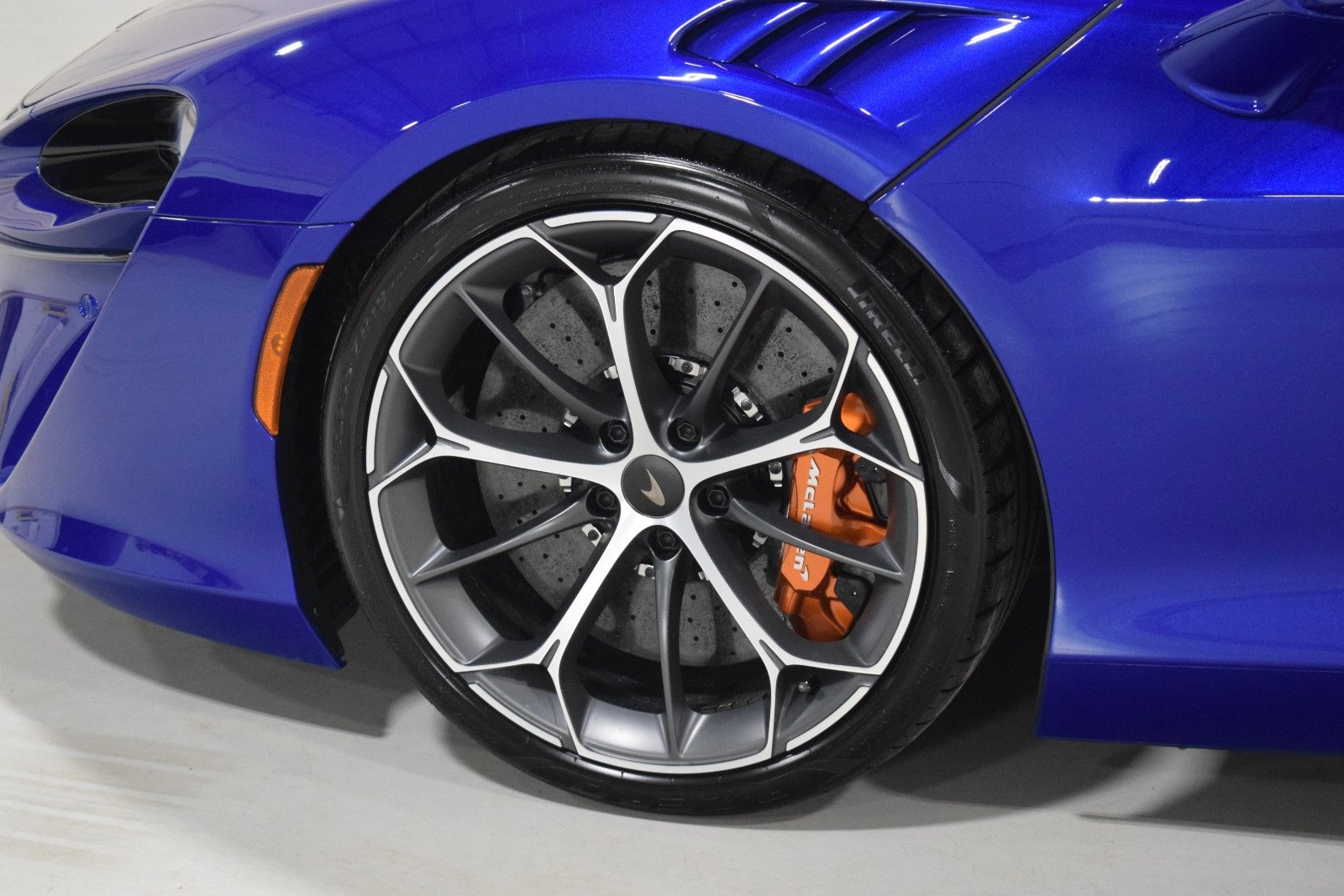 New 2026 McLaren Artura image 6