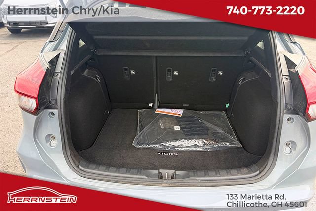 Used 2024 Nissan Kicks SR w/ SR Premium Package FWD image 21