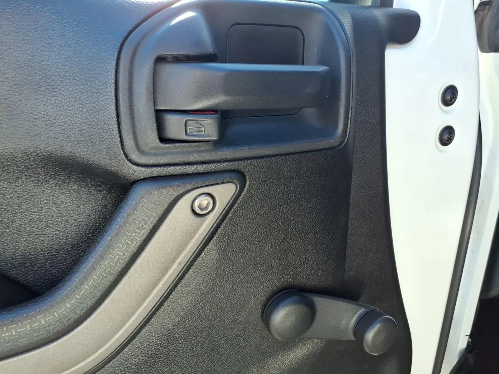 Used 2016 Jeep Wrangler Unlimited Sport image 27