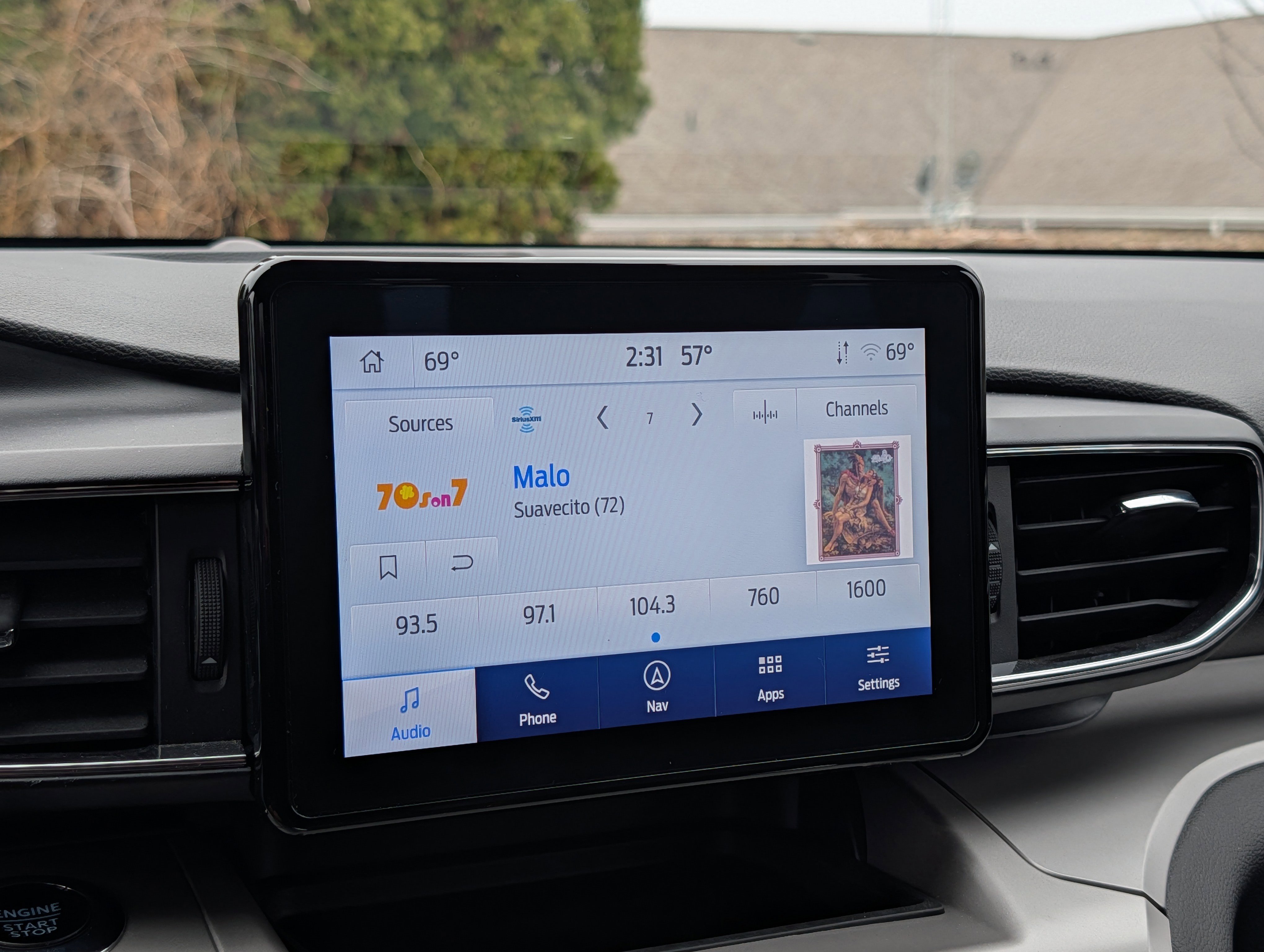 Used 2023 Ford Explorer XLT w/ Equipment Group 202A image 19