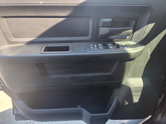 New 2026 RAM 3500 Tradesman AWD/4WD image 30